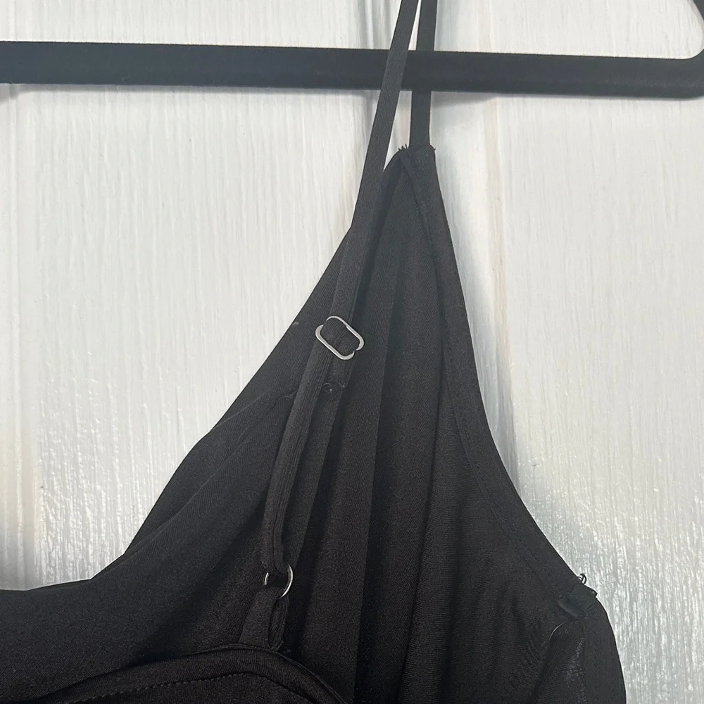 2 Wild Fable Camisoles (Mauve and Black) - Picture 10 of 10